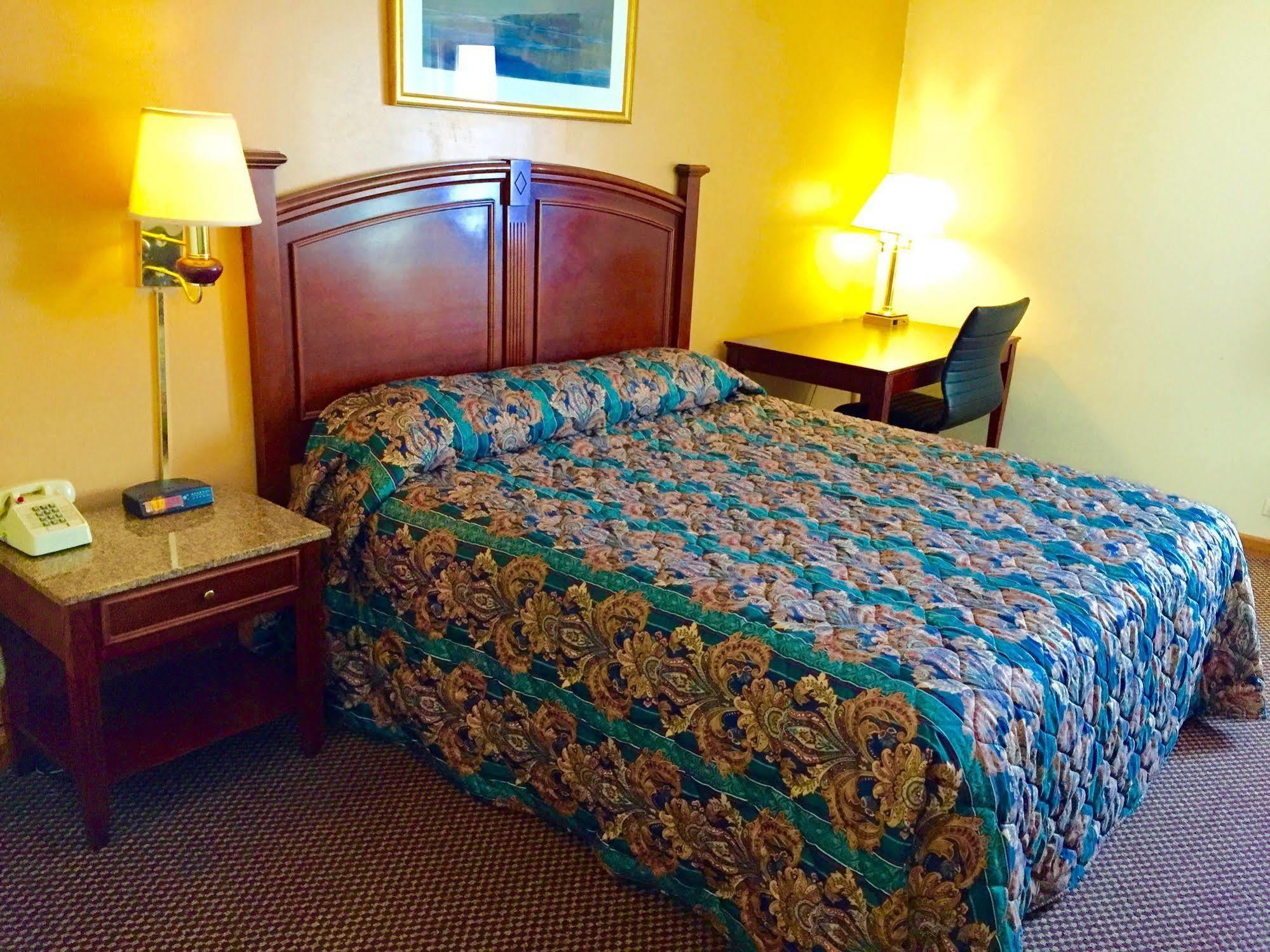 Executive Inn And Suites Waukegan Exteriör bild